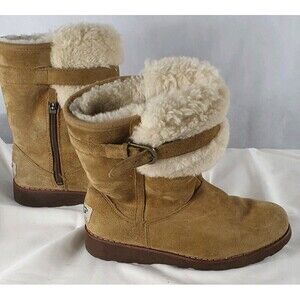 Ugg Australia Skylir Chestnut Brown 1008857K  Youth / Kids / Women Boot Size 3